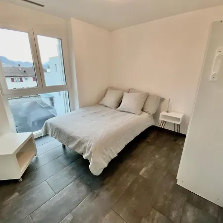 Splendid New Rooftop Apartman *